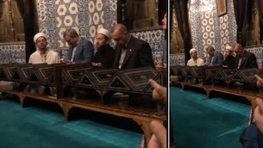 Seçim öncesi Erdoğan'dan türbe ziyareti