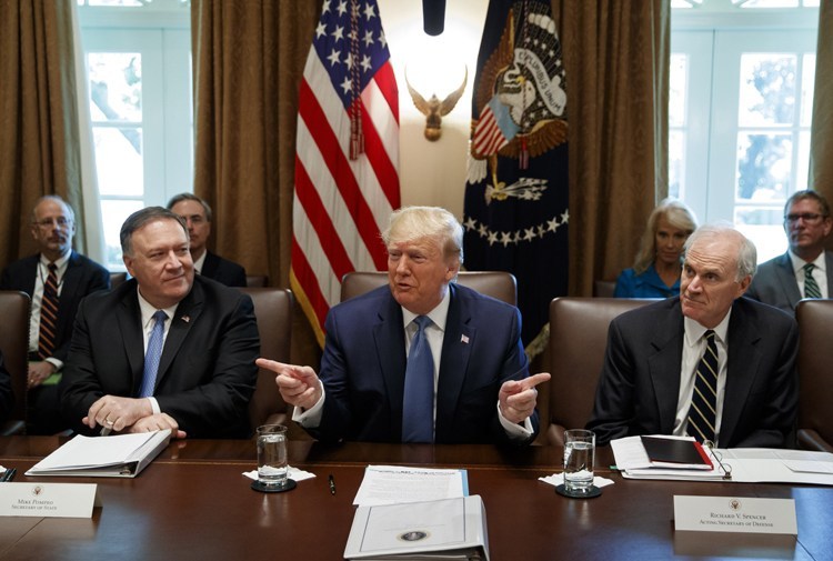 Trump: İran, beladan başka bir şey değil,Bakalım neler olacak