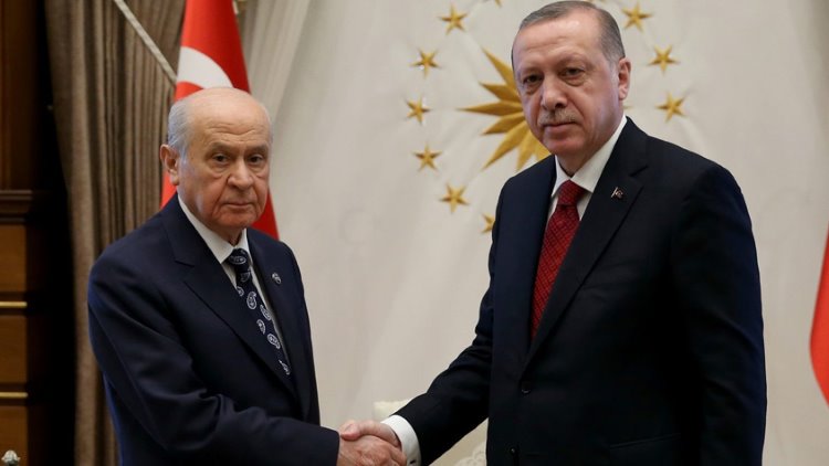 Bahçeli’nin Erdoğan’a şantajı ve 15 Temmuz’un ardındaki sır perdesi...