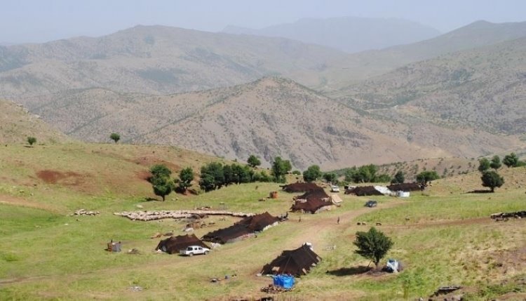 İran rejimi 11 Kürdistan vatandaşını alıkoydu 