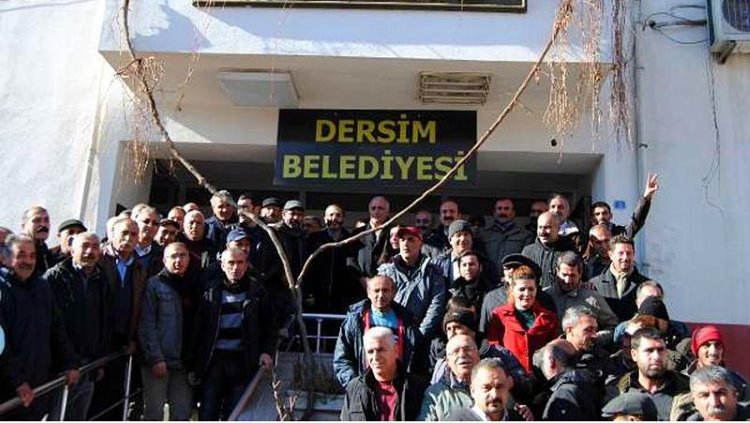 Borçlarını ödeyemeyen Dersim Belediyesinden bağış çağrısı 