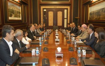Başkan Barzani'den HDP'ye: Çözüm için gerekli desteği vermeye hazırım!