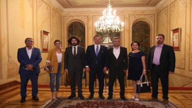 İmamoğlu: Kürtçe dil kursları açılacak