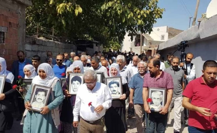 Musa Anter, katledilişinin 27'inci yılında, vurulduğu yerde anıldı