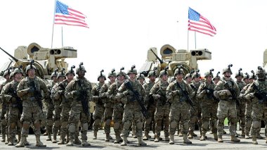 Rojava - ABD, petrol sahalarını güvence altına almak için 30 Abrams tankı ve asker gönderecek