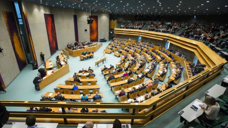 Hollanda Parlamentosu'ndan Türkiye'ye yaptırım önerisi