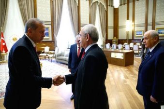 Erdoğan'la görüşen CHP'li kim? Yeni isimler gündeme gelmeye devam ediyor!