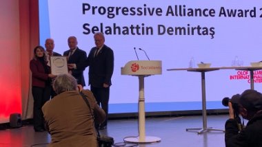 Selahattin Demirtaş’a ‘Siyasi Cesaret Ödülü’