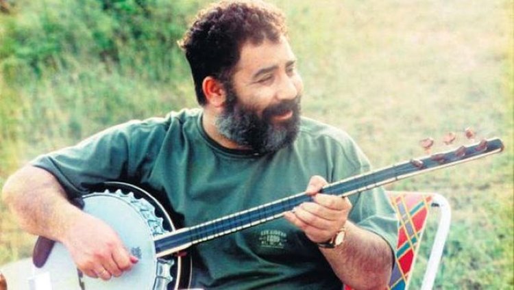 “Hoşçakalın Gözüm”: Ahmet Kaya, aramızdan ayrılalı 19 yıl oldu, özlem ve sevgiyle anıyoruz.