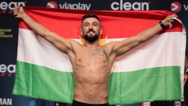 Kürt boksör: Bu kazancı, özgürlükleri için savaşan Kürt halkına adadım