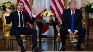 Macron: YPG bizim için terör örgütü değil