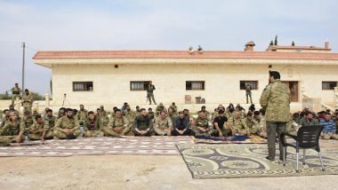 Rojavalı Doktor, köyünün nasıl SMO askeri üssüne dönüştüğünü anlattı