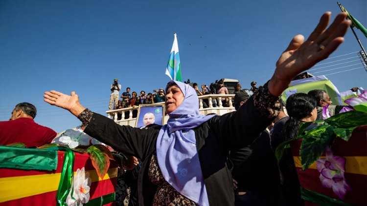 Kürtler yol ayrımında: Barzani ile Öcalan çizgisi buluşacak mı?