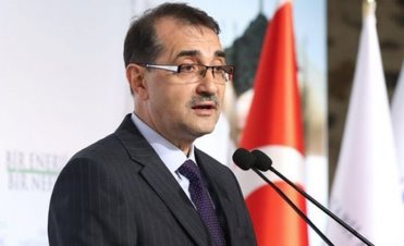 Bakan Dönmez'den deprem açıklaması: Her şeyi devletten beklemek doğru olmaz