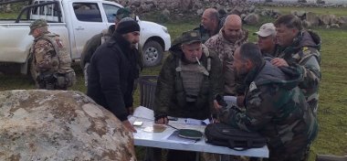 Suriye'de Esad rejiminin saldırılarını Rus generaller yönetiyor