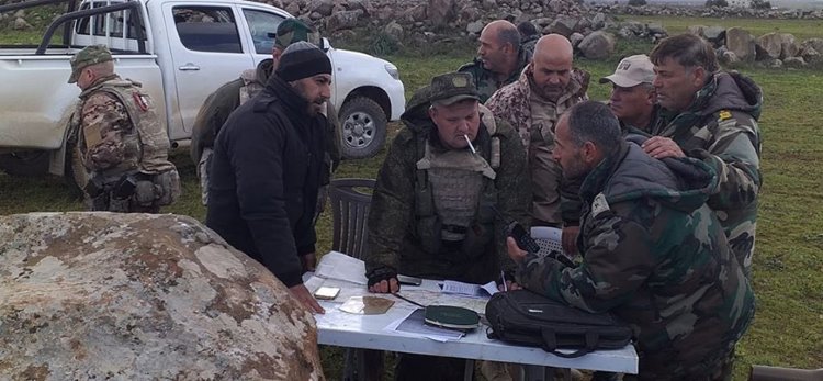 Suriye'de Esad rejiminin saldırılarını Rus generaller yönetiyor
