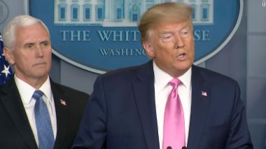 Trump ve Pence'nin katıldığı toplantıda koronavirüs paniği