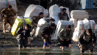  İran güvenlik güçlerinin açtığı ateş sonucu iki kolber yaşamını yitirdi