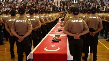 Meclis'te bekçilere, zor ve silah kullanma yetkisi verildi