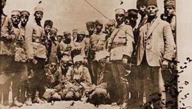 Şeyh Sait: “Arkamdan ağlayıp da zalimleri sevindirmeyin"  Saygıyla anıyoruz...