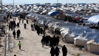 Hol Kampı’nda IŞİD'li kadınlar, eve dönmek isteyenleri katlediyor!