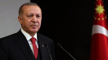     CHP’li Toprak: Erdoğan siyasi yasak peşinde