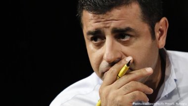 Selahattin Demirtaş’tan, seçimlerde yandaş baro uyarısı