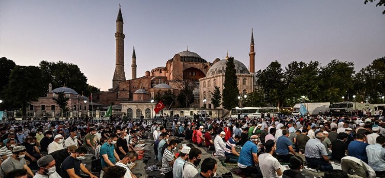 Yunanistan, 24 Temmuz'u yas günü ilan etti