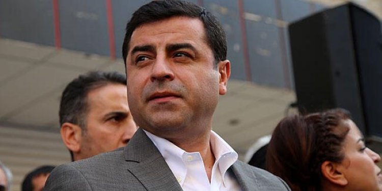 Demirtaş: 'Kandırıldık' diyenler samimi olsalardı demokrasiyi seçerdi