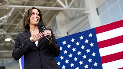 ABD'de başkan adayı Joe Biden, yardımcı olarak Kamala Harris'i seçti