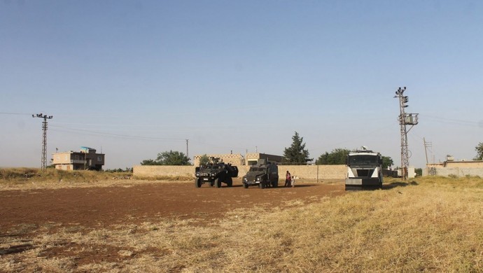 Jandarma Kürtçe mevlidi kesti: 'Ya Türkçe ya Arapça oku'