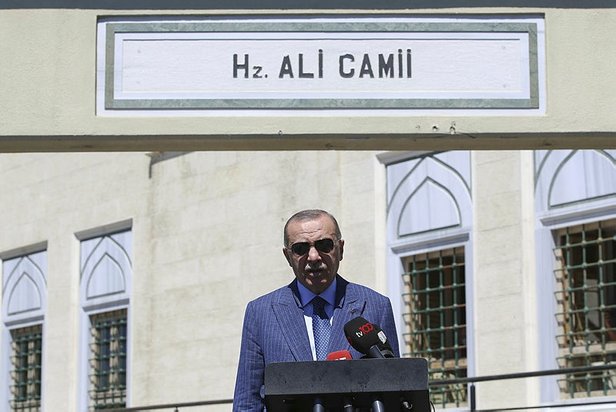 Erdoğan’dan İsrail–BAE anlaşmasına tepki: Abu Dhabi yönetimiyle ilişkileri askıya alabiliriz