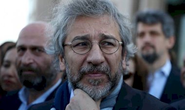 Can Dündar'ın 35 yıla kadar hapsi istendi