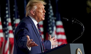 Trump, Sudan'ı 'Terörü Destekleyen Ülkeler' listesinden çıkaracağını duyurdu