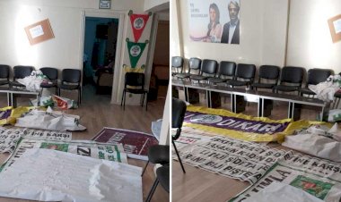 Doğubayazıt’ta HDP binasına baskın: Eşbaşkanlar gözaltına alındı