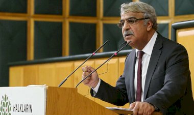 Sancar: HDP’nin İmralı ve Kandil’e göre pozisyon belirlediğini söylemek haksızlıktır
