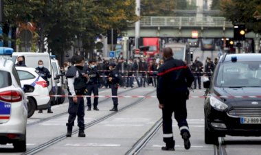 Fransa'da bir saldırı daha: Kilise yakınlarında üç kişi bıçaklanarak öldürüldü
