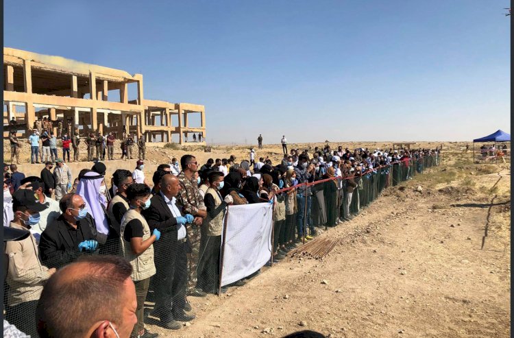 Şengal'de Ezidi kadınların gömülü olduğu toplu mezar açılıyor