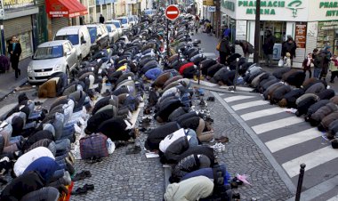 Fransa, 'radikal İslamcıları' ülkelerine sınır dışı edecek