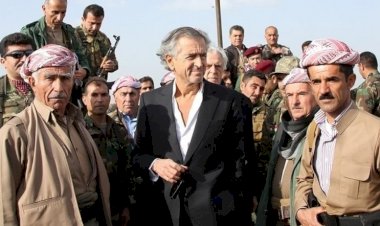 Fransız yazar Levy: Trump dönemi Kürtler için zorlu geçti