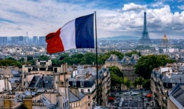 Fransa hükümeti İslamcılık karşıtı yasayı onayladı