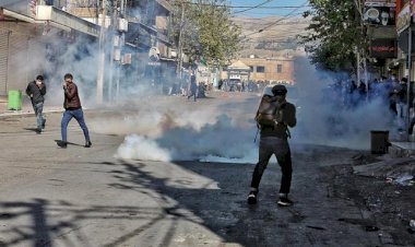 Aktivistler: Silahla saldıranlar protestocu değil