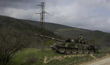 Ermenistan ve Azerbaycan, birbirini ateşkesi ihlal etmekle suçladı