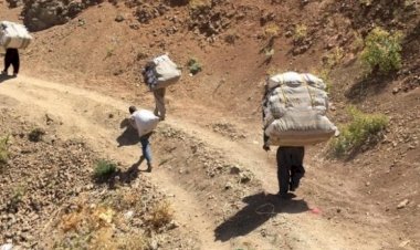 İran güçleri Kürt kolberlere ateş açtı