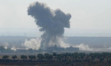 İsrail Suriye'de İranlı Şii milisleri vurdu