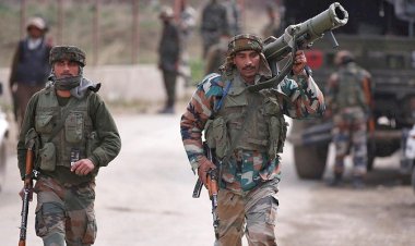 Keşmir'de Hindistan ve Pakistan orduları arasında çatışma