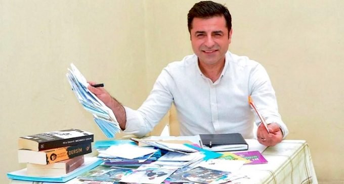 AİHM: Selahattin Demirtaş derhal tahliye edilmeli