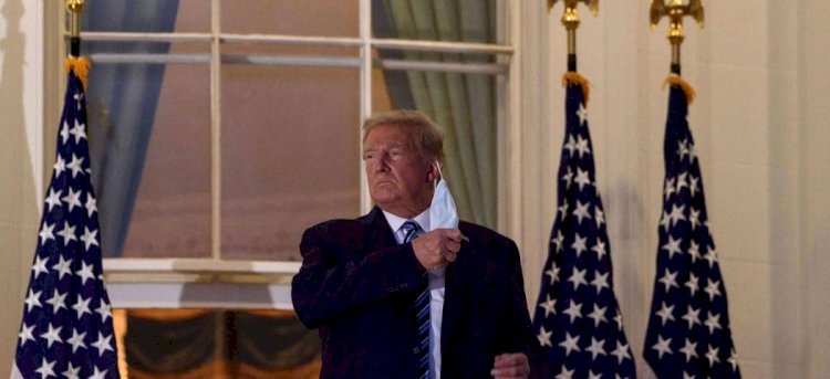 Trump daha önce karşı çıktığı yardım paketini imzaladı