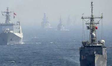 Türkiye'den 4 ada için Navtex: Askeri statüler ihlal edildi