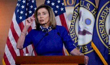Pelosi: ‘Trump görevden alınmazsa azil sürecine başlıyoruz’